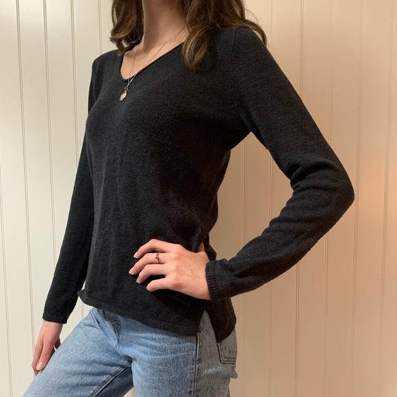 Women’s Scoop Neck Sweater - Picture 3 of 5